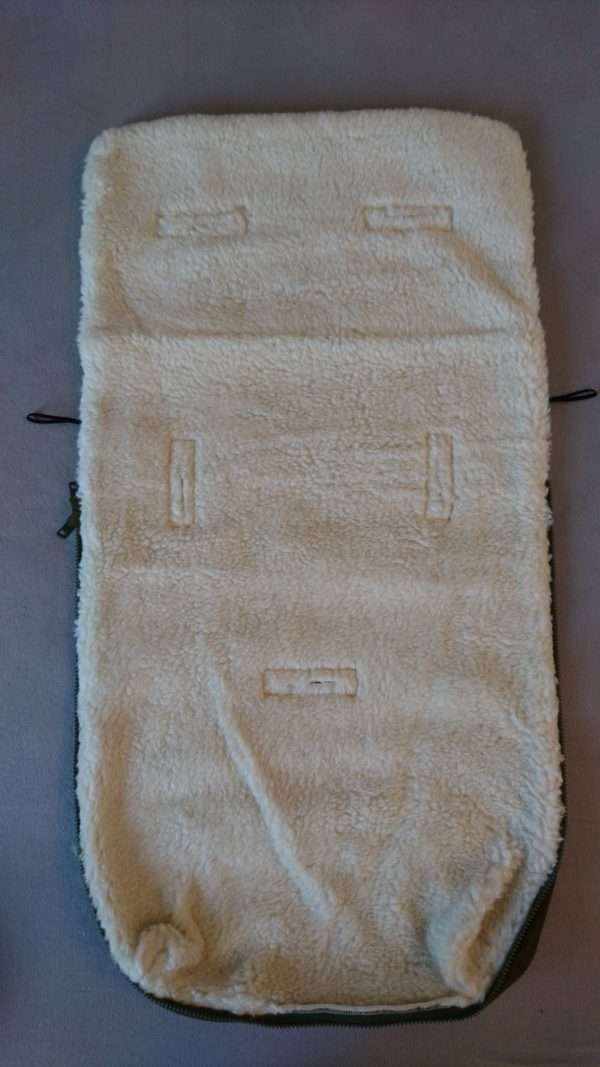 Alpaka Fußsack khaki – Bild 3