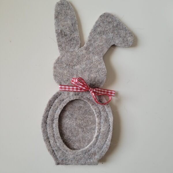 Osterhase mittel